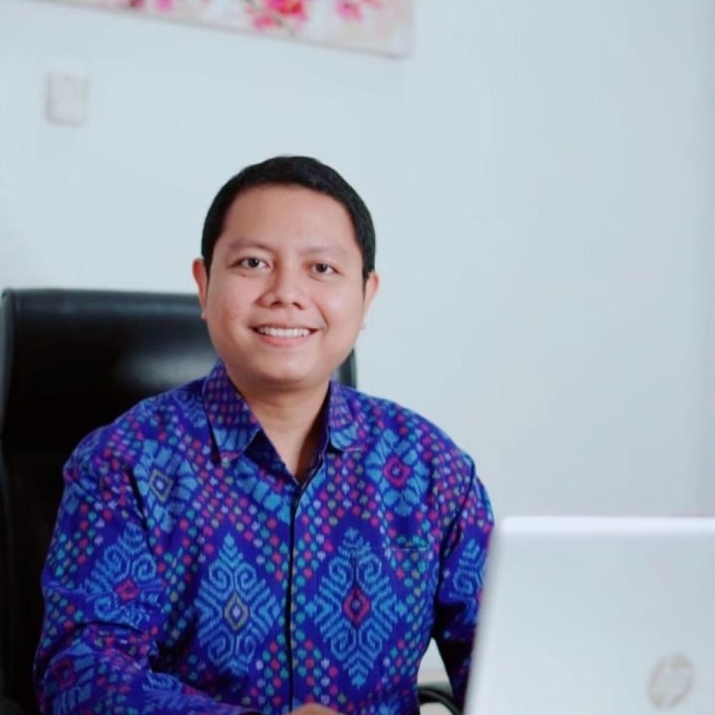 foto pak yudhi hartawan